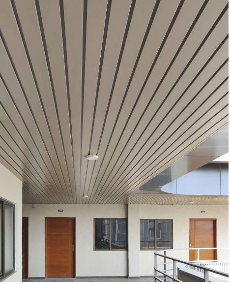 Metalium I Ceilings I Linear 84C / 184C Metal Ceiling Panel