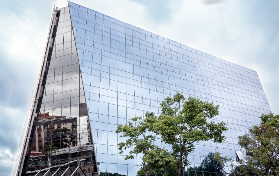 Blue 30 I Blue l SunGuard® Solar I Guardian Glass