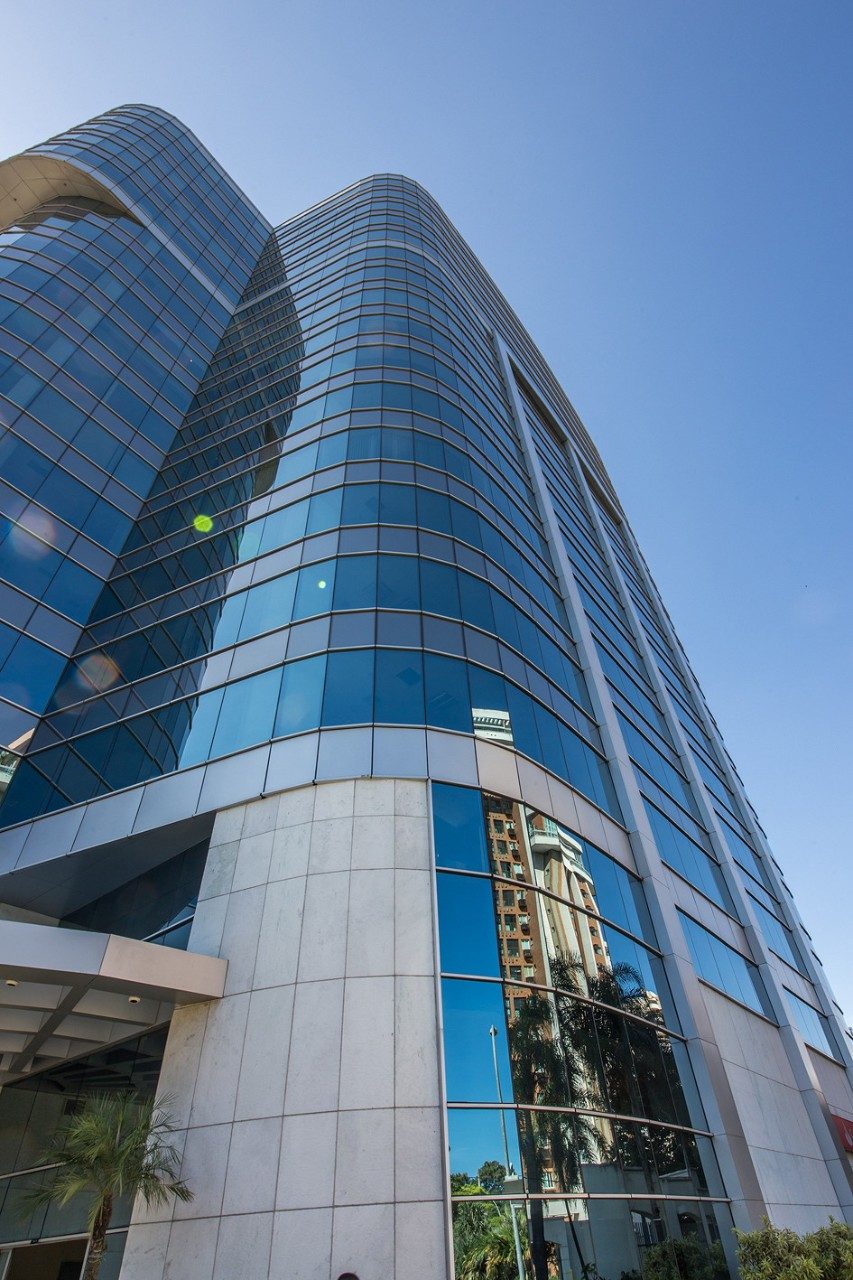 Royal blue 40 I Dark blue l SunGuard® High Performance I Guardian Glass